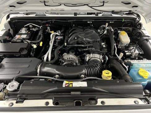 Used 2016 Jeep Wrangler Unlimited Sport w/ Connectivity Group image 61