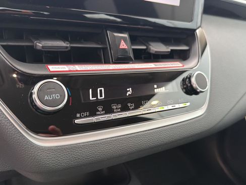 Certified 2025 Toyota Corolla LE w/ Convenience Package FWD image 25