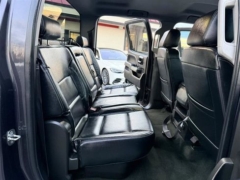 Used 2016 Chevrolet Silverado 2500 LT image 16