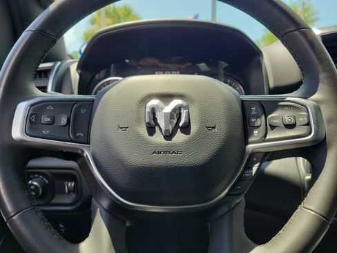 Used 2025 RAM 1500 Big Horn RWD image 15