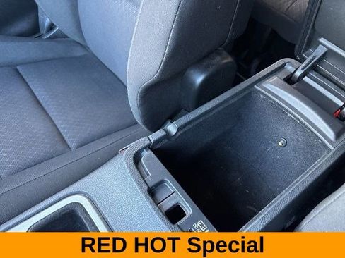 Used 2020 Jeep Grand Cherokee Laredo w/ 18" Wheel & 8.4" Radio Group image 27