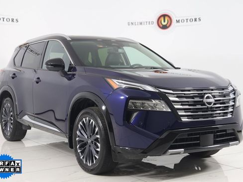 Used 2024 Nissan Rogue Platinum image 22