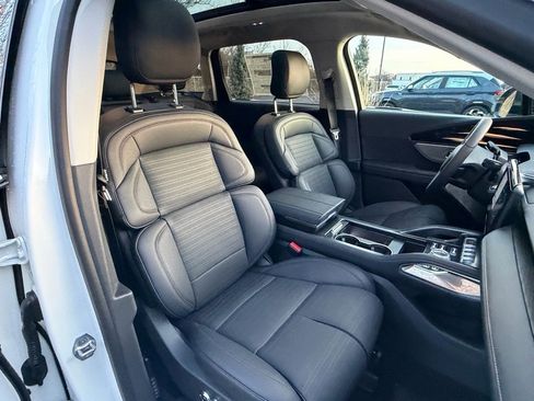 New 2026 Lincoln Nautilus Reserve AWD/4WD image 12