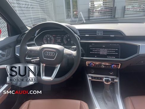 Certified 2025 Audi Q3 2.0T Premium Plus w/ Premium Plus Package image 15