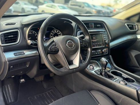 Used 2019 Nissan Maxima 3.5 S w/ Floor Mat Group image 7