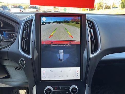 Used 2023 Ford Edge SEL w/ Convenience Package image 23