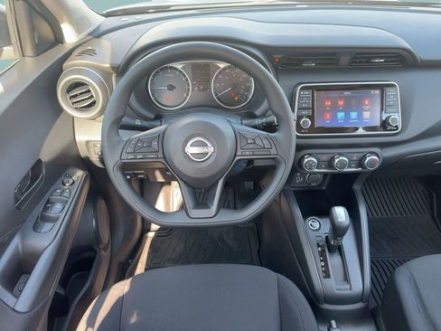 New 2025 Nissan Kicks Play S image 25
