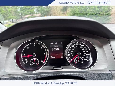 Used 2015 Volkswagen Golf TDI S image 13