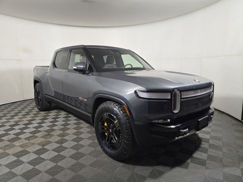 Used 2022 Rivian R1T Launch Edition AWD/4WD image 7