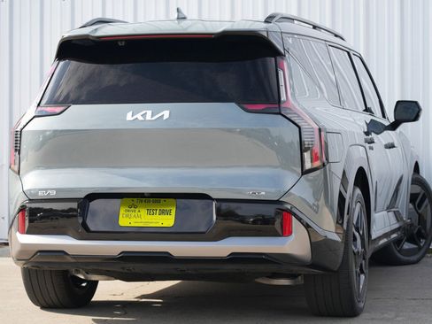 Used 2024 Kia EV9 GT-Line image 5