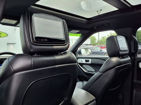 Used 2020 Ford Explorer ST w/ Premium Technology Package AWD/4WD image 10