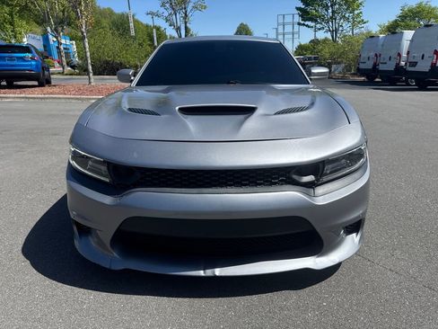 Used 2016 Dodge Charger SRT Hellcat w/ Harman/Kardon Audio Group RWD image 9