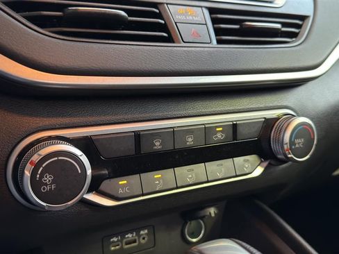 Certified 2025 Nissan Altima 2.5 S image 25