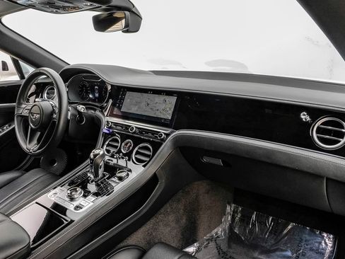 Used 2020 Bentley Continental GT AWD/4WD image 16