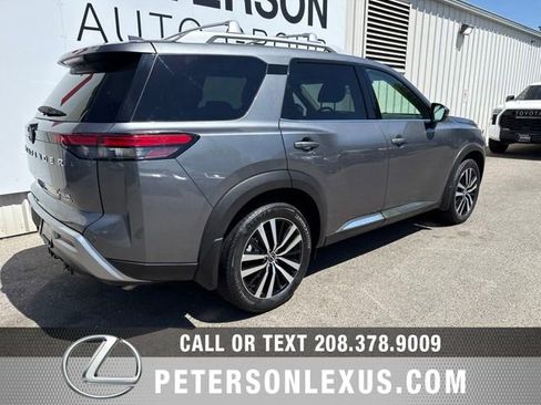 Used 2024 Nissan Pathfinder Platinum w/ Cargo Package AWD/4WD image 3