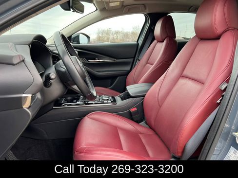 Used 2023 MAZDA CX-30 AWD 2.5 S w/ Preferred Package image 4