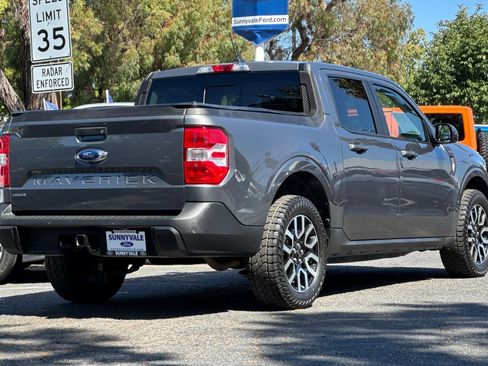 Certified 2024 Ford Maverick Lariat FWD image 4