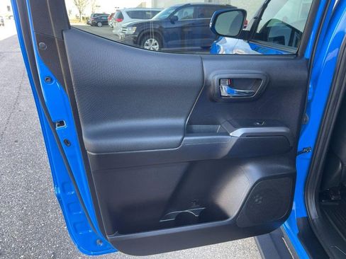 Used 2021 Toyota Tacoma TRD Sport w/ TRD Premium Sport Package image 15