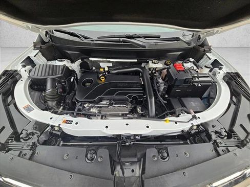 Used 2025 Chevrolet Equinox LT AWD/4WD image 23