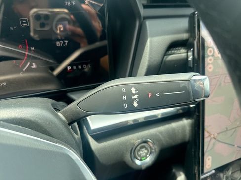 New 2027 GMC Terrain Elevation w/ Elevation Premium Package AWD/4WD image 16