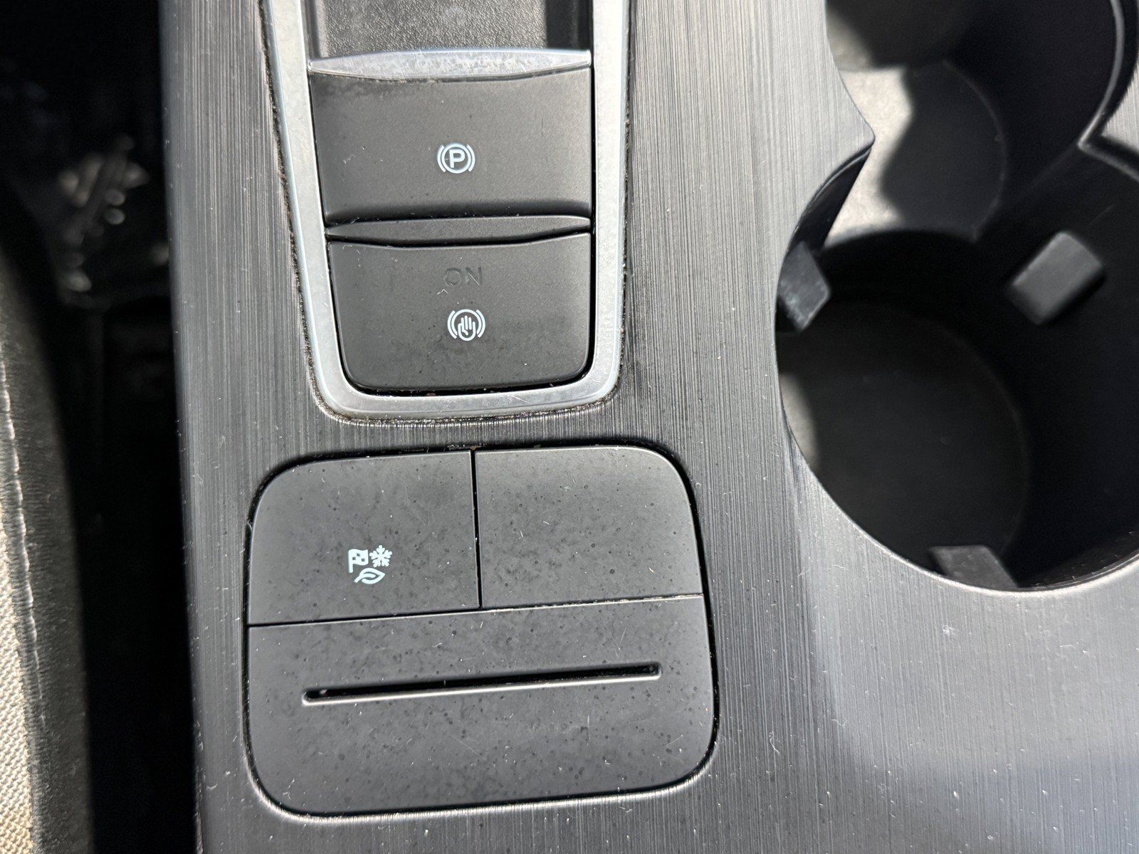 Used 2022 Ford Escape SE AWD/4WD image 18