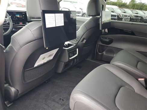 New 2026 Kia Carnival SX Prestige image 22