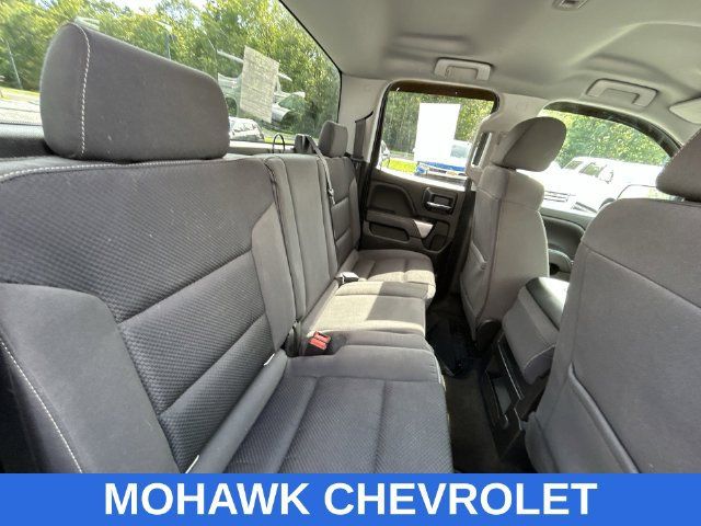 Used 2018 Chevrolet Silverado 1500 LT w/ All Star Edition AWD/4WD image 27
