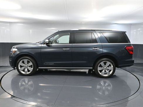 Used 2023 Ford Expedition Platinum image 9