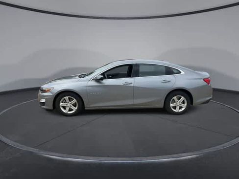 Used 2024 Chevrolet Malibu LT FWD image 5