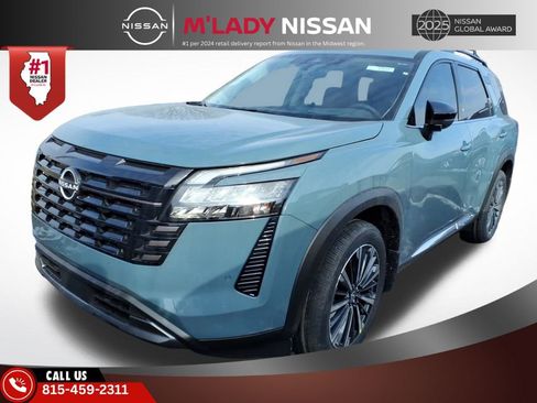 New 2026 Nissan Pathfinder Platinum image 3