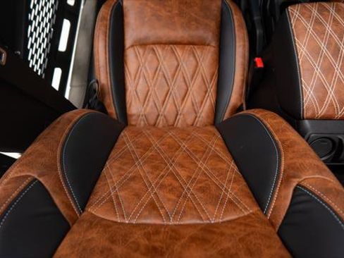 Used 2026 Jeep Wrangler Unlimited Sport image 33