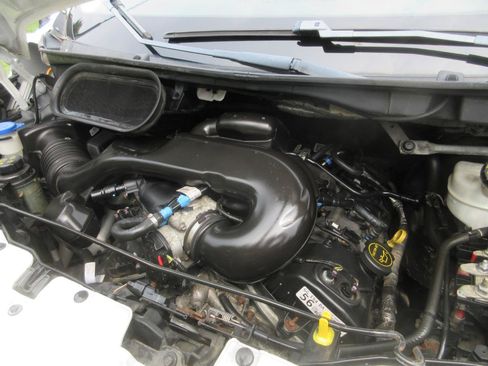 Used 2019 Ford Transit 250 148 Medium Roof RWD image 35
