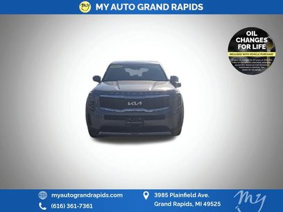 Used 2022 Kia Telluride LX