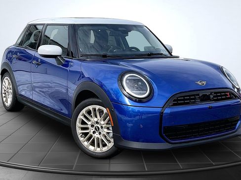 New 2026 MINI Cooper S image 2