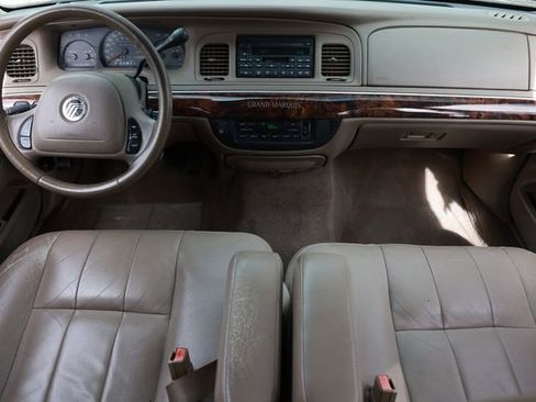 Used 2004 Mercury Grand Marquis LS image 2
