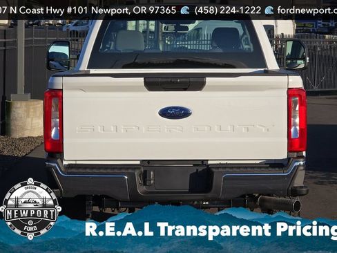 New 2026 Ford F250 XL w/ FX4 Off-Road Package AWD/4WD image 5