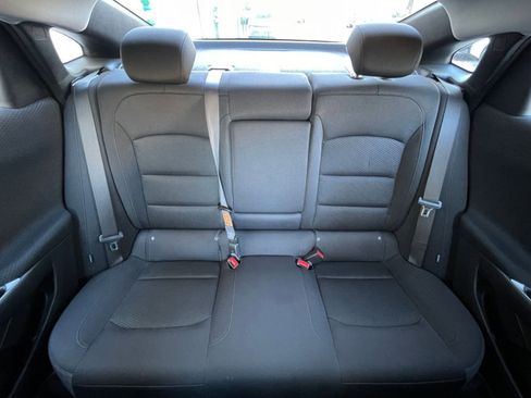 Used 2024 Chevrolet Malibu LT image 38