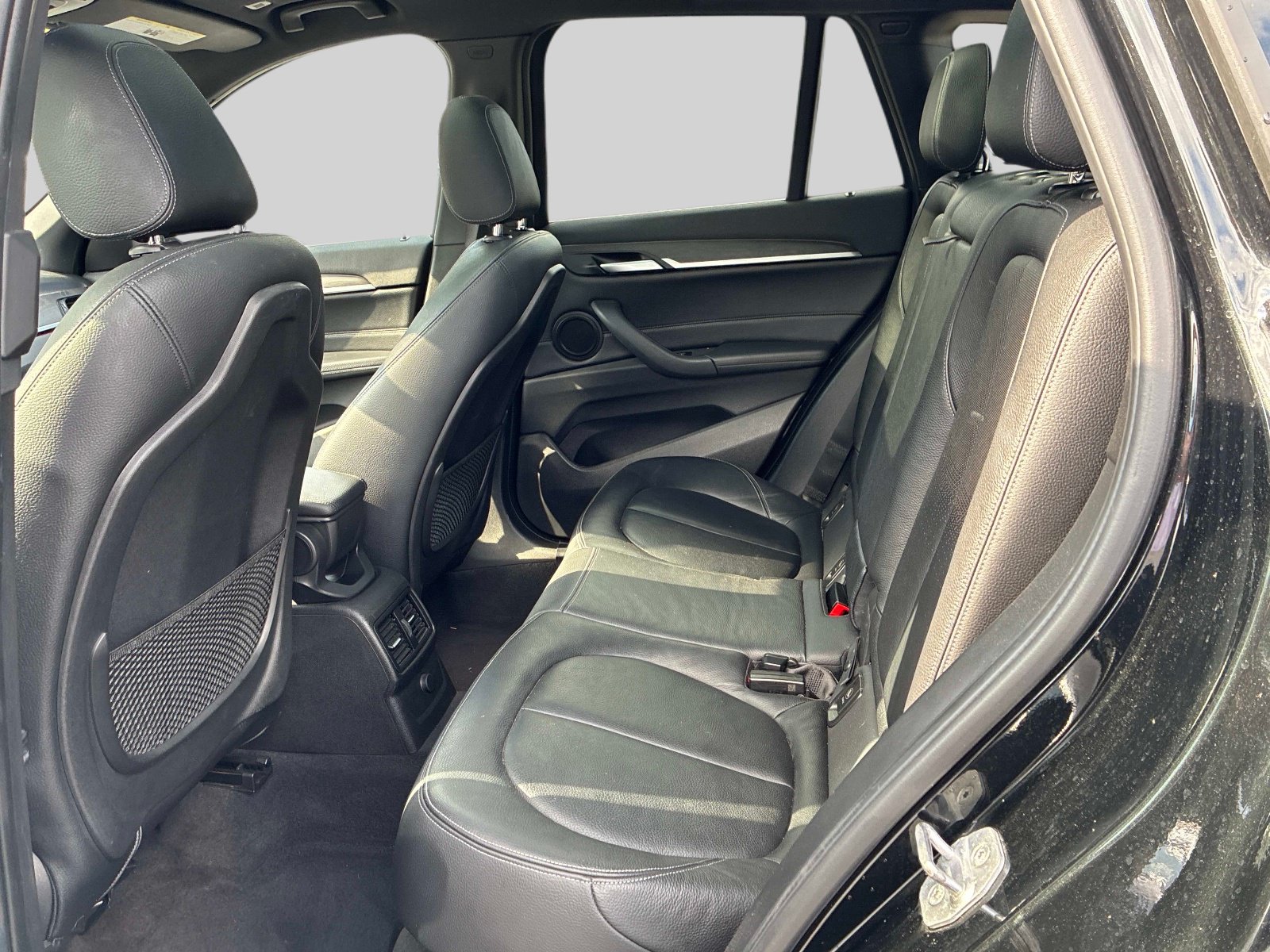 Used 2017 BMW X1 xDrive28i AWD/4WD image 17