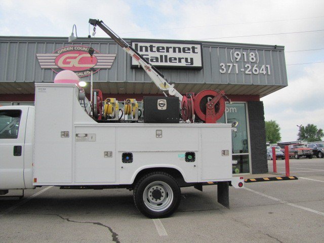Used 2011 Ford F550 2WD Regular Cab Super Duty w/ Payload Upgrade Pkg image 18