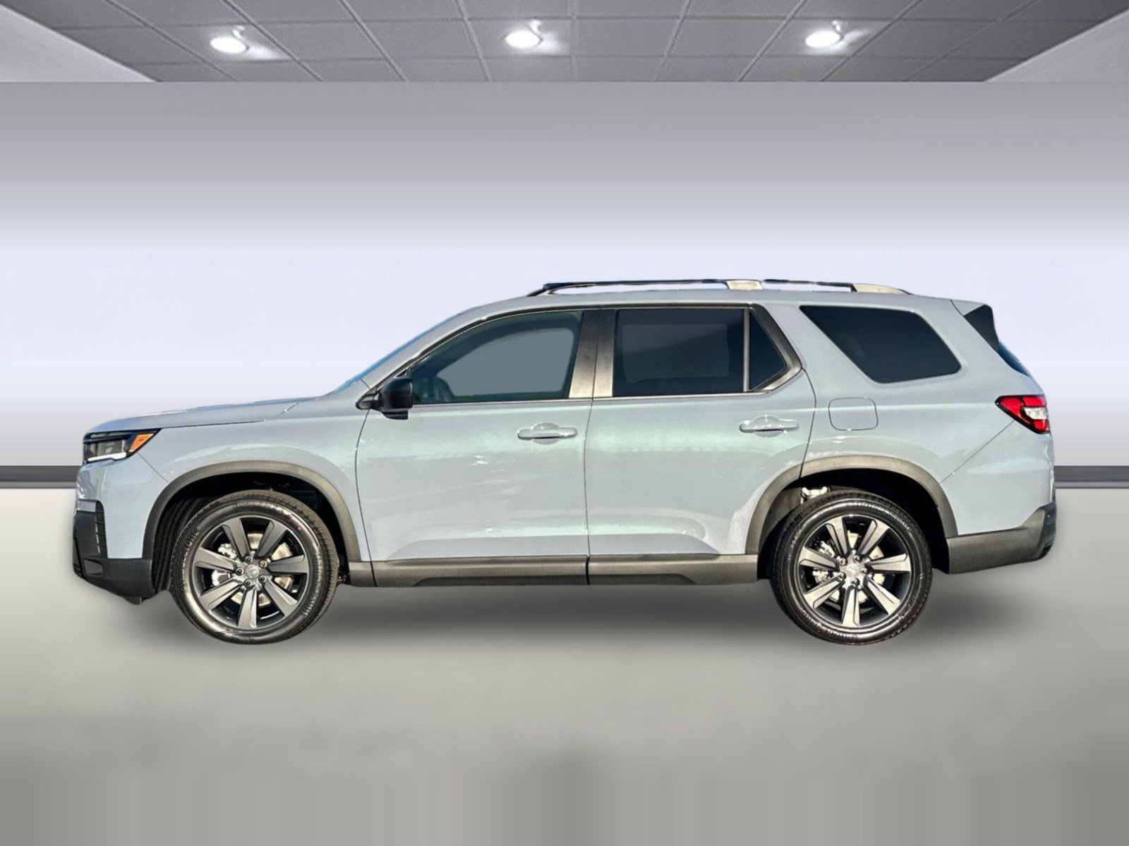 New 2026 Honda Pilot Sport image 2