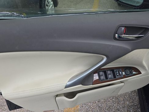 Used 2012 Lexus IS 250 image 12