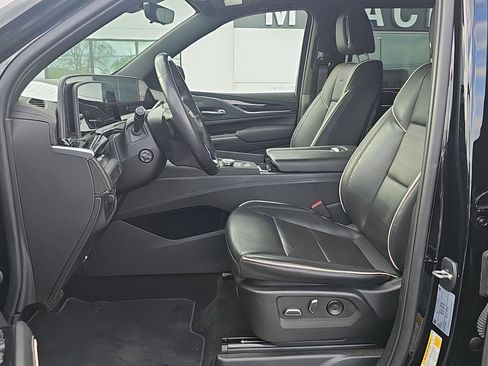 Used 2023 Cadillac Escalade Sport AWD/4WD image 8