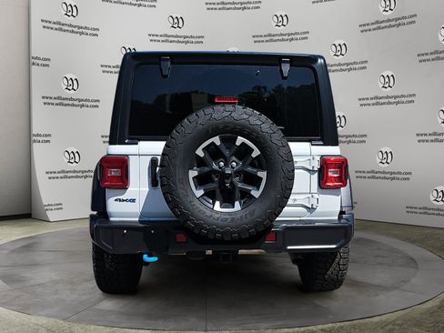 Used 2024 Jeep Wrangler Unlimited Rubicon 4xe image 4