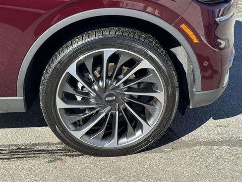 Used 2021 Lincoln Aviator Reserve w/ Equipment Group 201A image 7