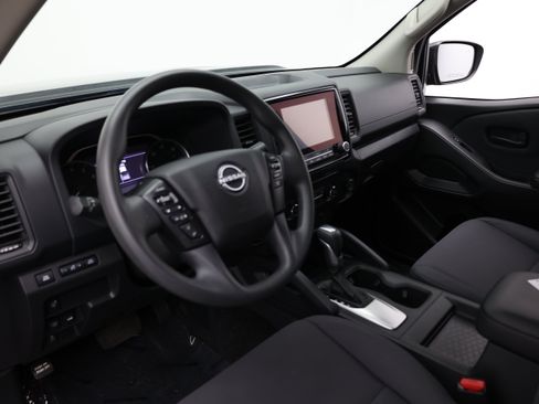 Used 2022 Nissan Frontier S w/ Technology Package AWD/4WD image 12