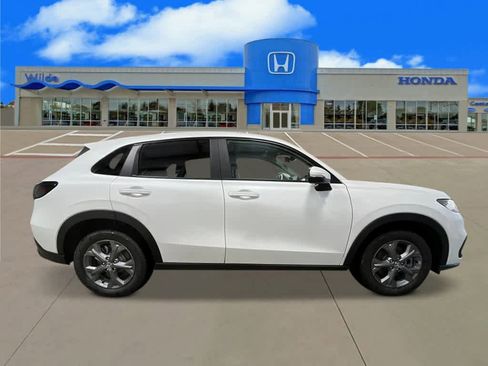New 2026 Honda HR-V LX image 7