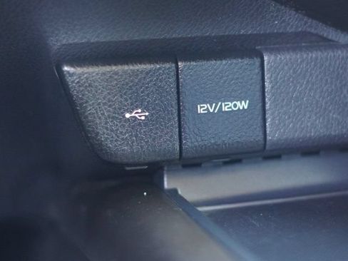 Used 2023 Toyota Camry SE FWD image 27