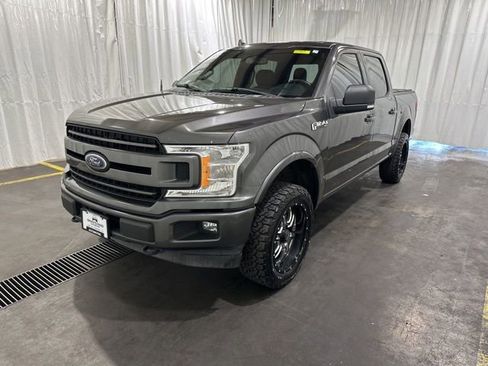 Used 2018 Ford F150 XLT w/ Equipment Group 302A Luxury AWD/4WD image 7