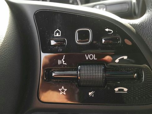 Used 2023 Mercedes-Benz Sprinter 2500 image 24