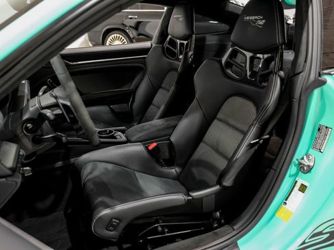 Used 2024 Porsche 911 GT3 RS w/ Weissach Package RWD image 31